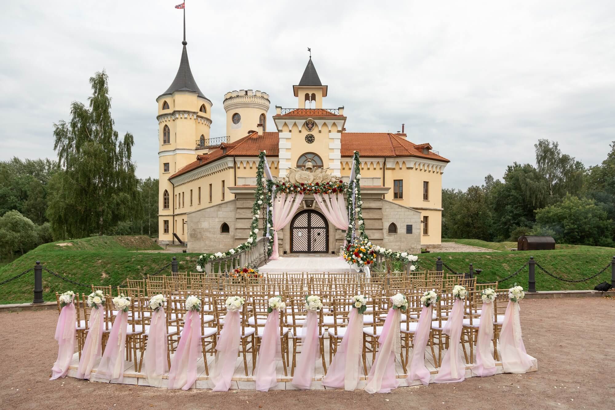Свадьба в замке БИП